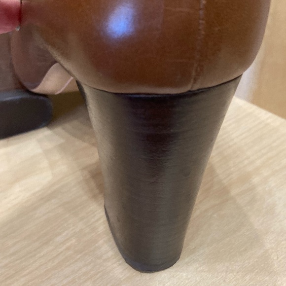 Salvatore Ferragamo Ruil buckle pump Sz 8.5 brown LIKE NEW WITH BOX - Picture 6 of 10